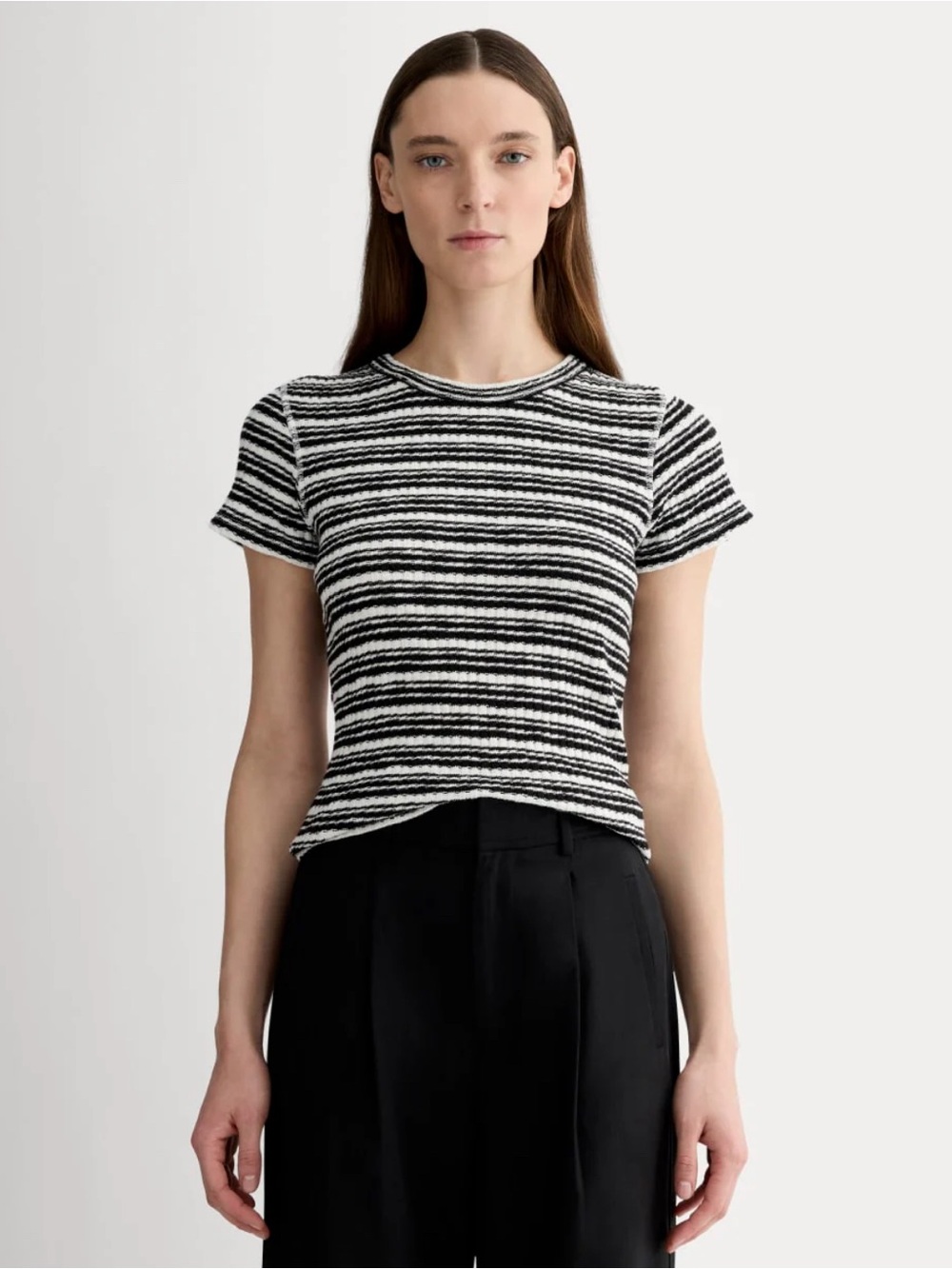 Everlane - The Cozy Rib Tee in Black & White